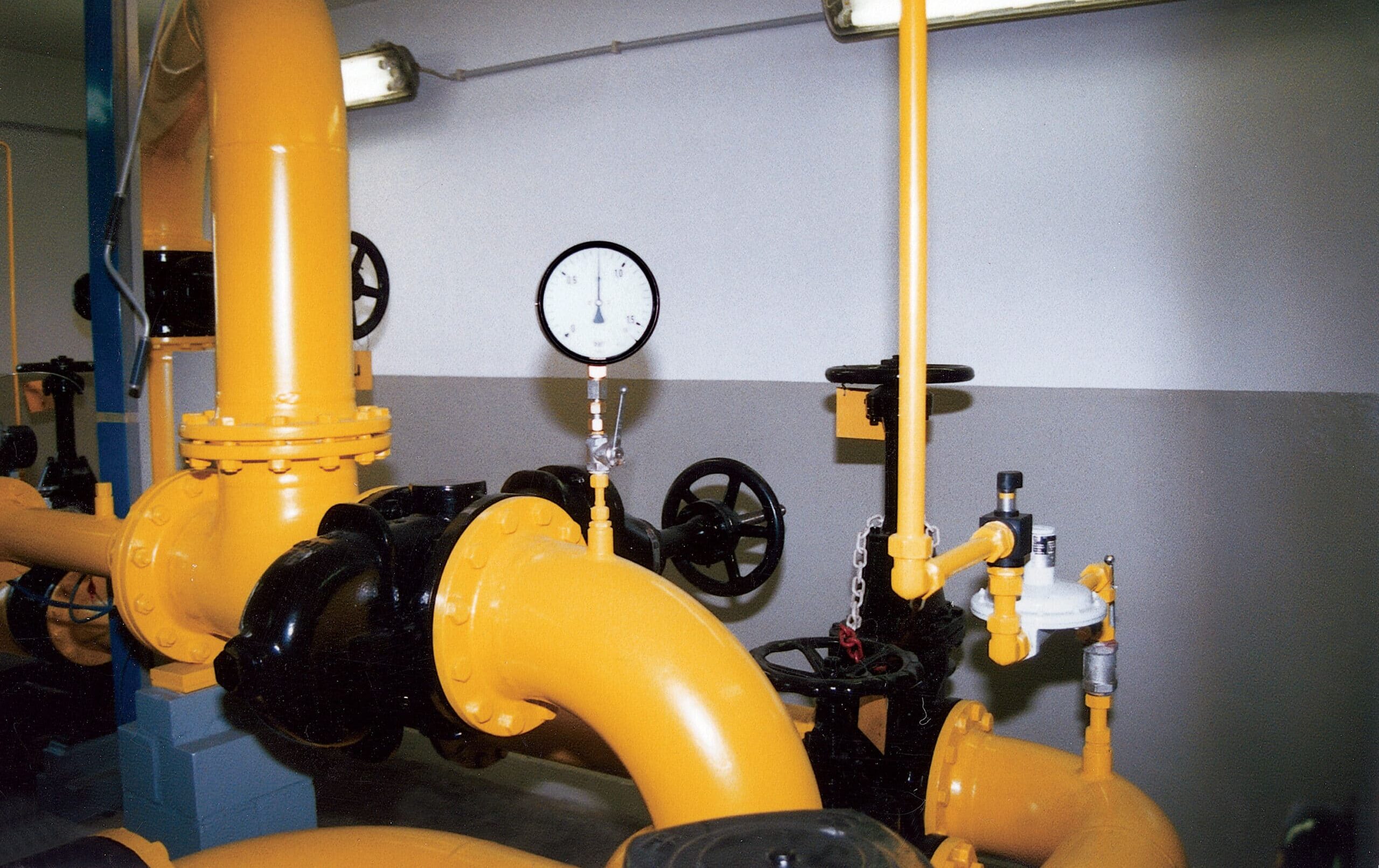 Seals for gas and water supply